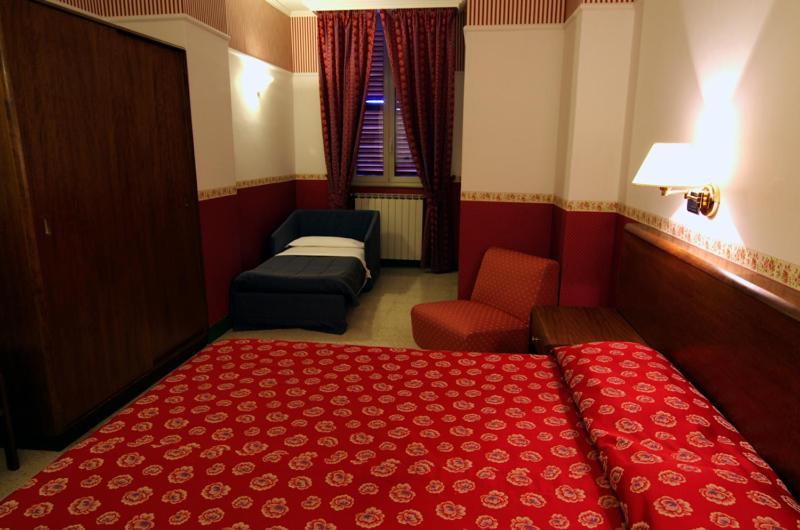 Hotel Iris Crillon Fiuggi Cameră foto