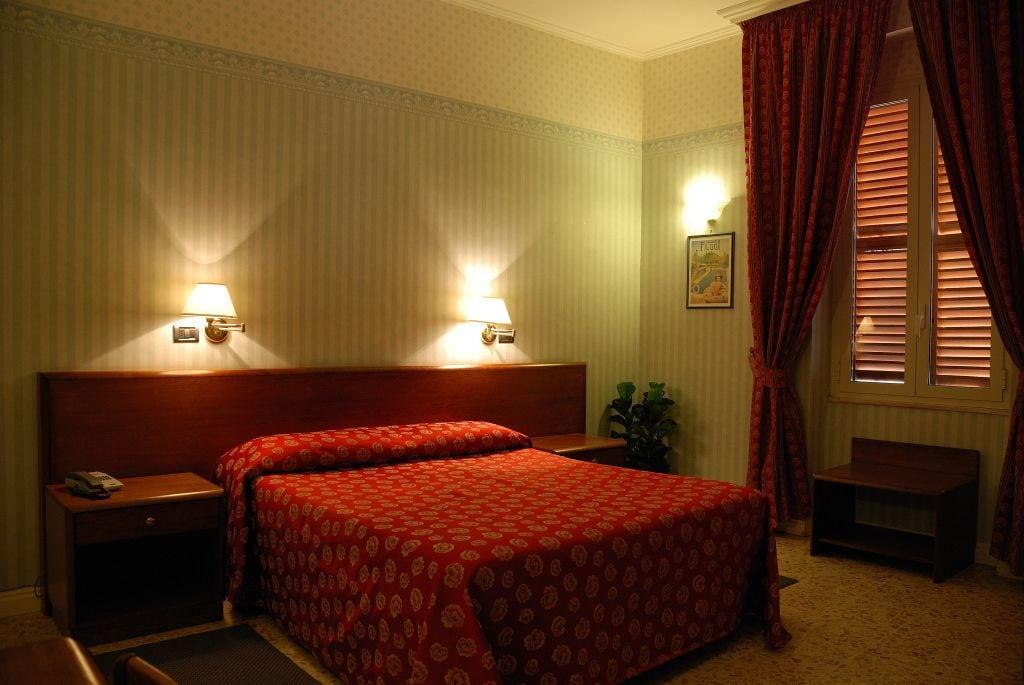 Hotel Iris Crillon Fiuggi Exterior foto